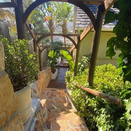 African Violet Guest Suites Нордхук Экстерьер фото